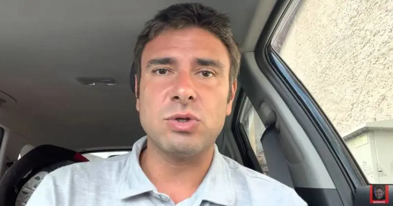 Di Battista senza freni: "Grillo padre padrone, Fico non mi vuole. E Di Maio..."