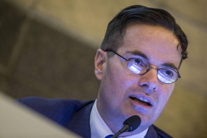 Il malore, poi il ricovero in ospedale. Paura per Klaus Davi