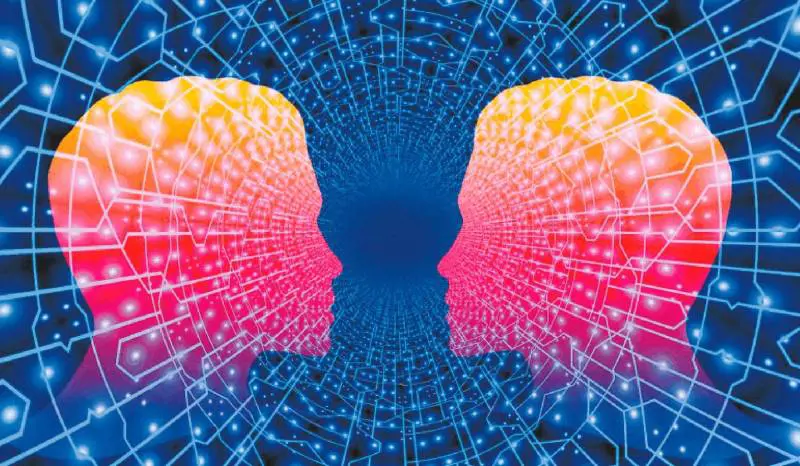 Scordiamo i robot pensanti. Il linguaggio è nel Dna