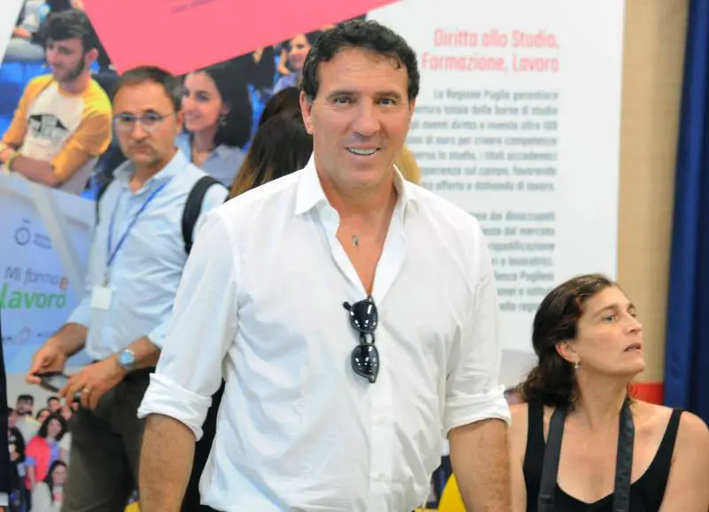 Da Alfano alla parentopoli pugliese dei navigator. L'inaffondabile Cassano approda al terzo polo