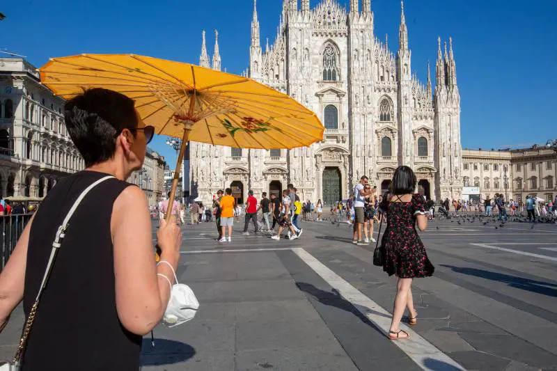 Dopo il super agosto i locali ora temono un altro lockdown per crisi energetica. "No all'orario corto"