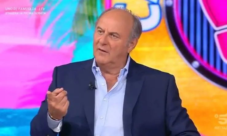 "In Rai non lo fanno mai". La frecciata di Gerry Scotti durante Caduta Libera