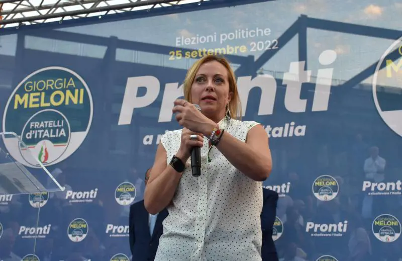 Alt polemico della Meloni: "Draghi non può decidere"