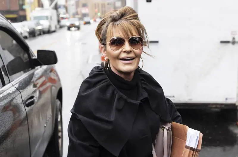 Sarah Palin perde per il seggio in Alaska. La fedelissima di Trump sconfitta dai Dem