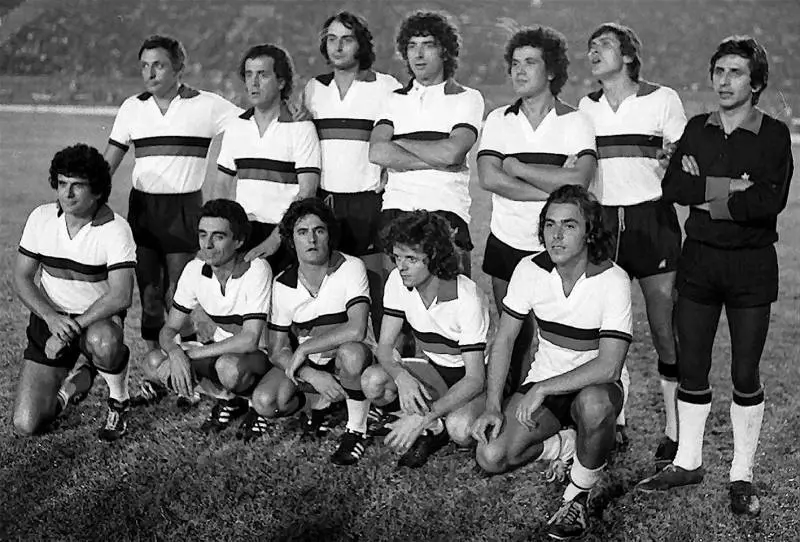 Mogol nel 1969 riunisce una prima squadra cantanti