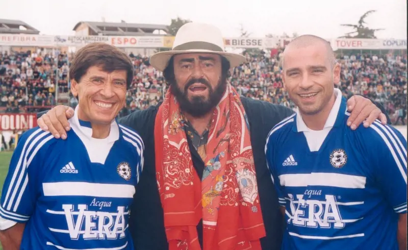 La Partita del Cuore, Gianni Morandi, Luciano Pavarotti, Eros Ramazzotti