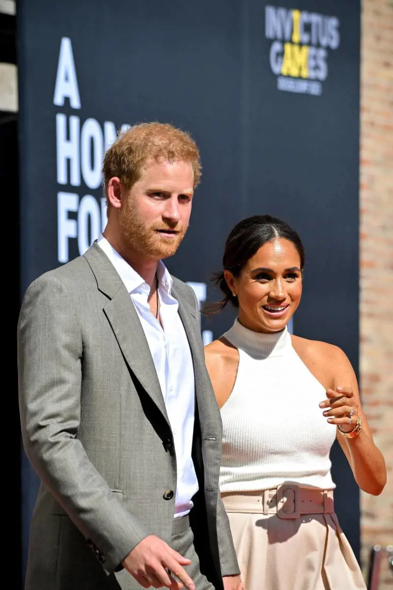 La lite, gli anni difficili, il ritorno a casa: Harry senza Meghan a Balmoral