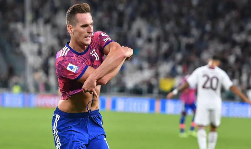 Il Var fa perdere la testa alla solita brutta Juve