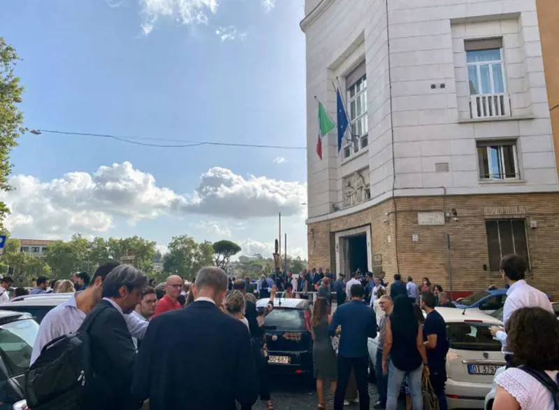 Allarme bomba al Ministero della Salute