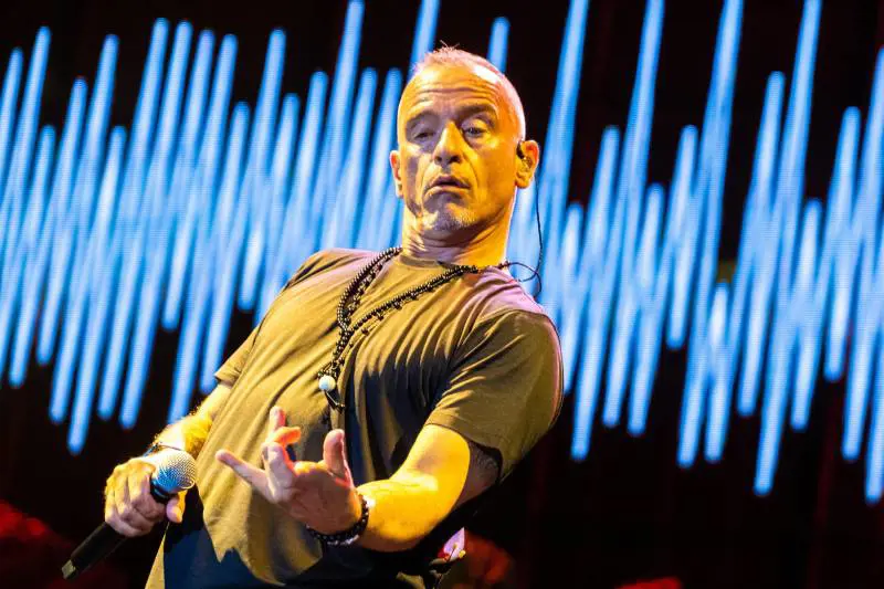 Il battito infinito di Eros  "Voglio morire sul palco"