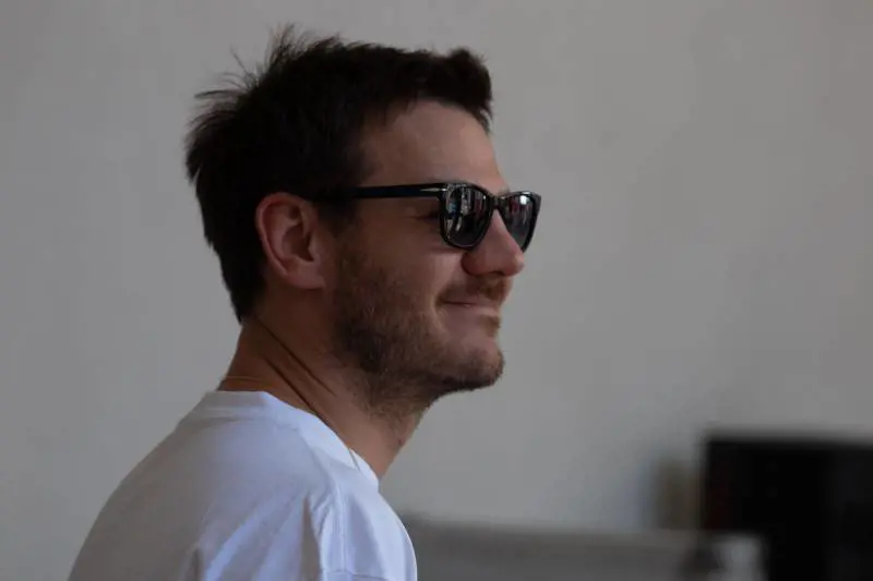 Cattelan torna a condurre il "late show"