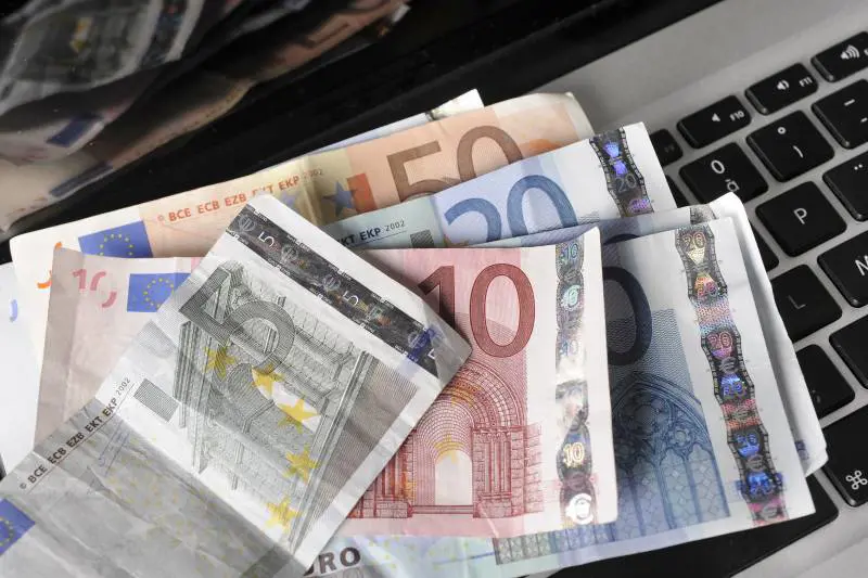 Bonus bollette, i documenti da presentare e conservare sempre