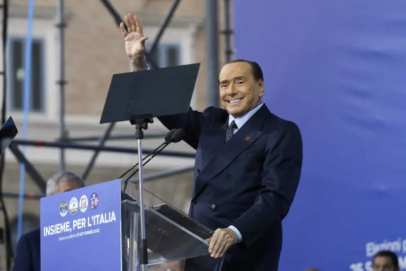 "Forza Italia garanzia per l'Ue, il centrodestra compatto è pronto a governare"