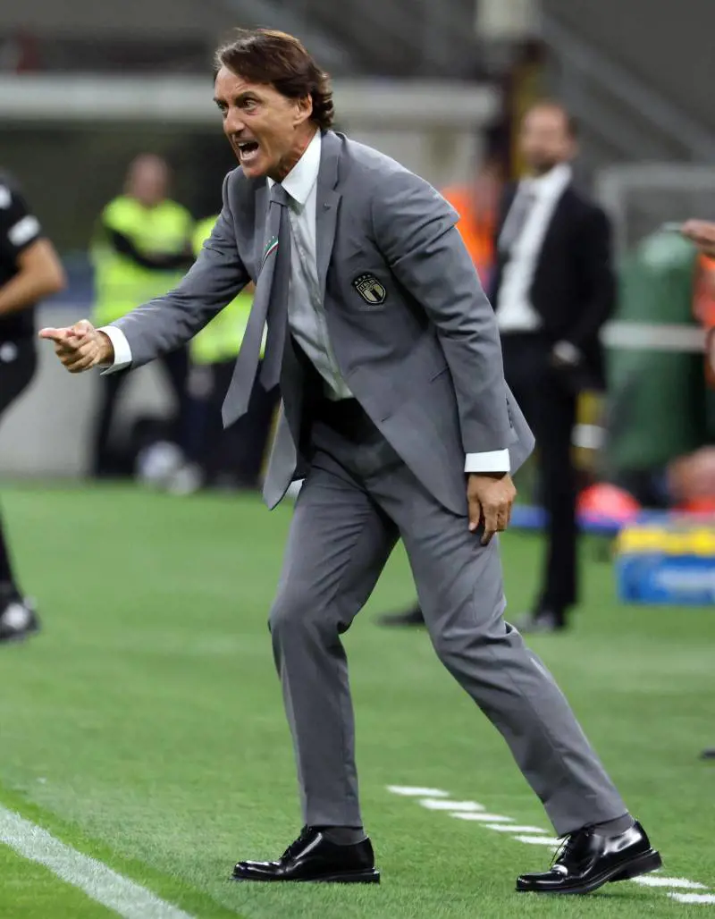 Mancini chiede il voto degli azzurri in Ungheria. "Amate di più l'Italia"