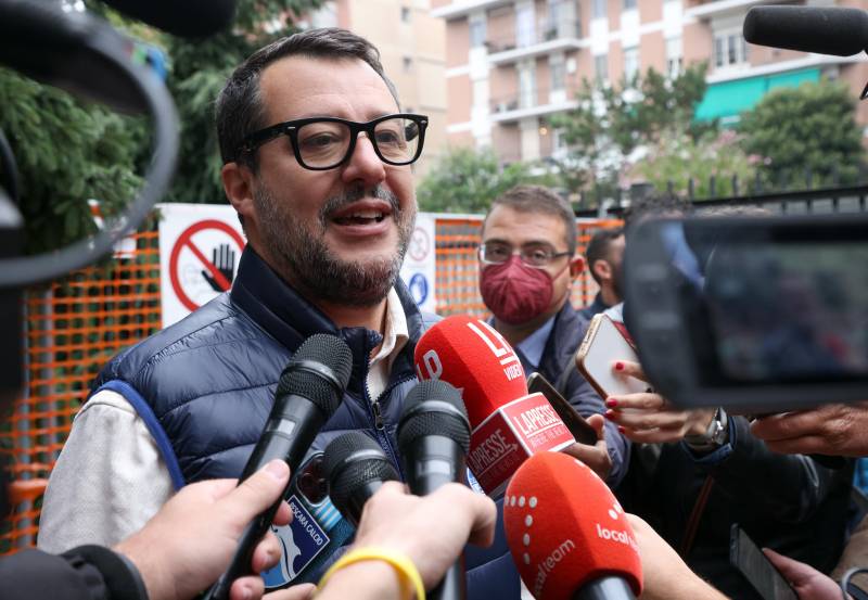 Ora Salvini compatta la Lega. Gli eletti lo vogliono ministro