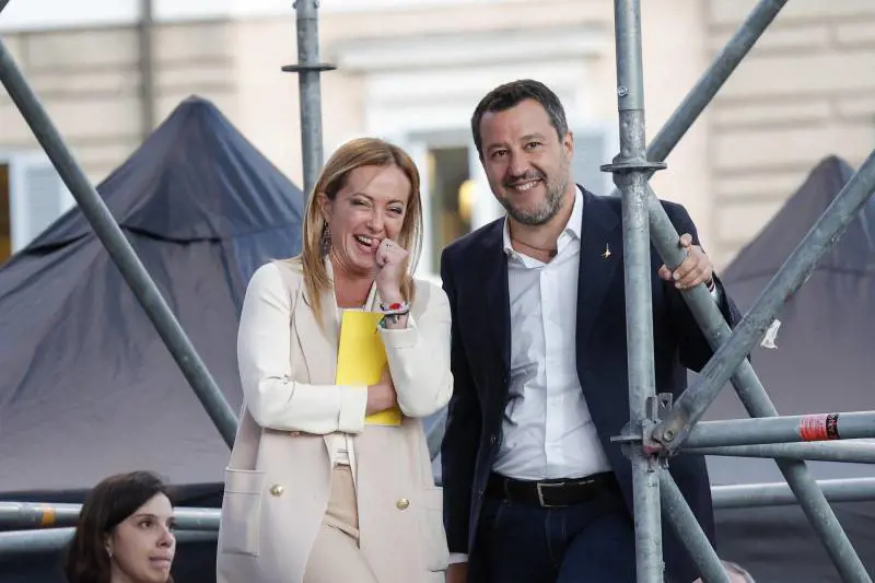 "Unità di intenti". Faccia a faccia Meloni-Salvini: "Ora serve responsabilità"