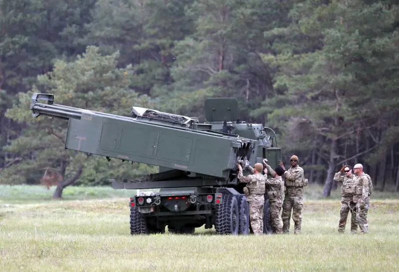 Himars, tank e caccia di 6a generazione: i piani della Difesa italiana per il futuro
