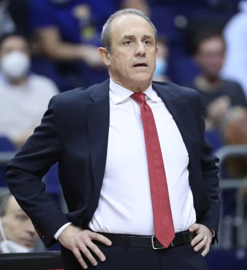 La crisi Armani (e di Messina) oggi all'esame del Fenerbahce
