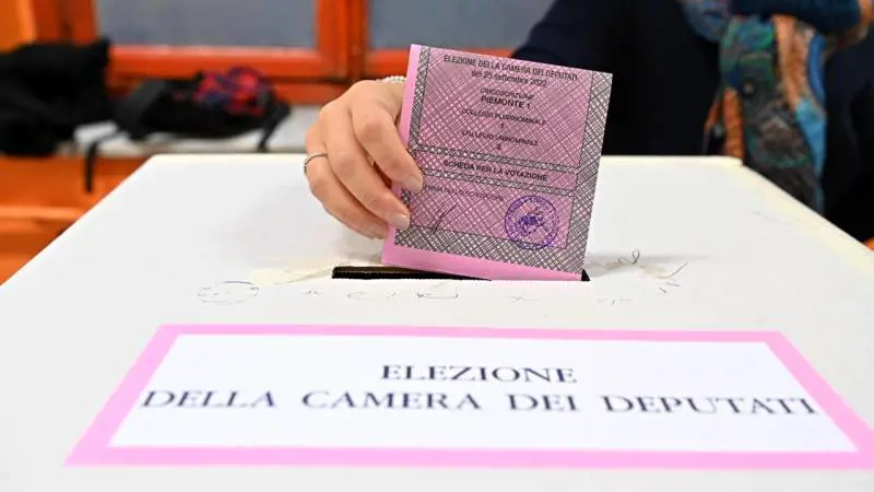 I conteggi e la Lamorgese in tilt: ecco cosa ha sbagliato