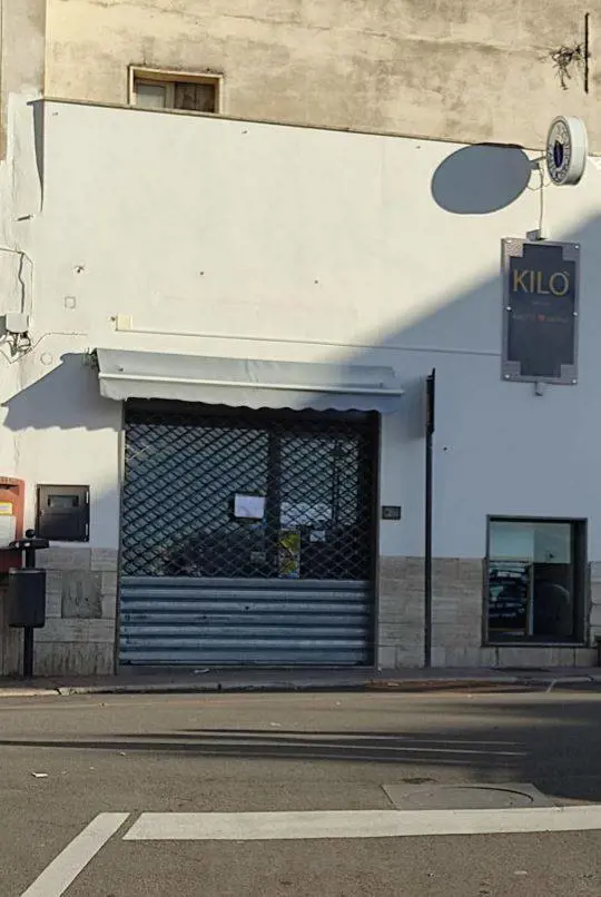 "Non ti do da bere". E il 20enne accoltella a morte il barista