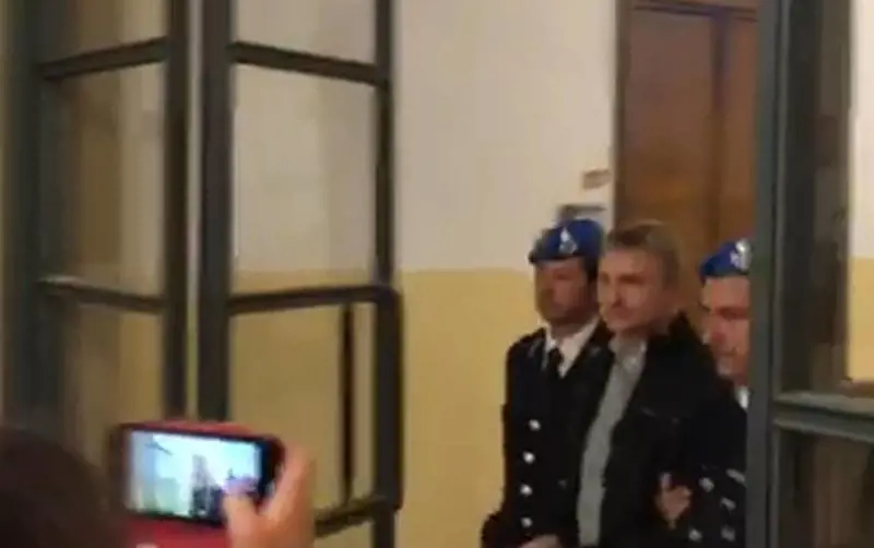 Garlasco, l'accusa ricorre contro l'assoluzione di Stasi: "Il processo è da rifare"