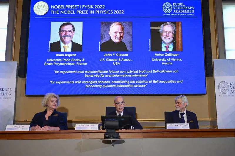 Il Nobel per la Fisica ai "pionieri della meccanica quantistica"