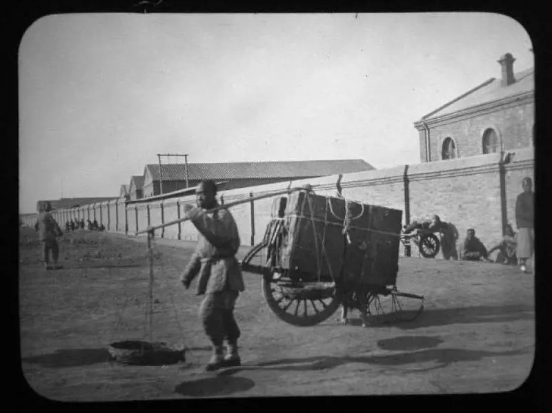 Dalla Cina con feluca. Così il fascismo giocò le sue carte a Est