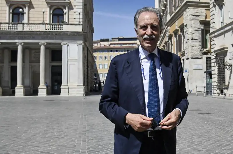 Riabilitato il consiglio della Basilicata: sospeso per un'inchiesta flop