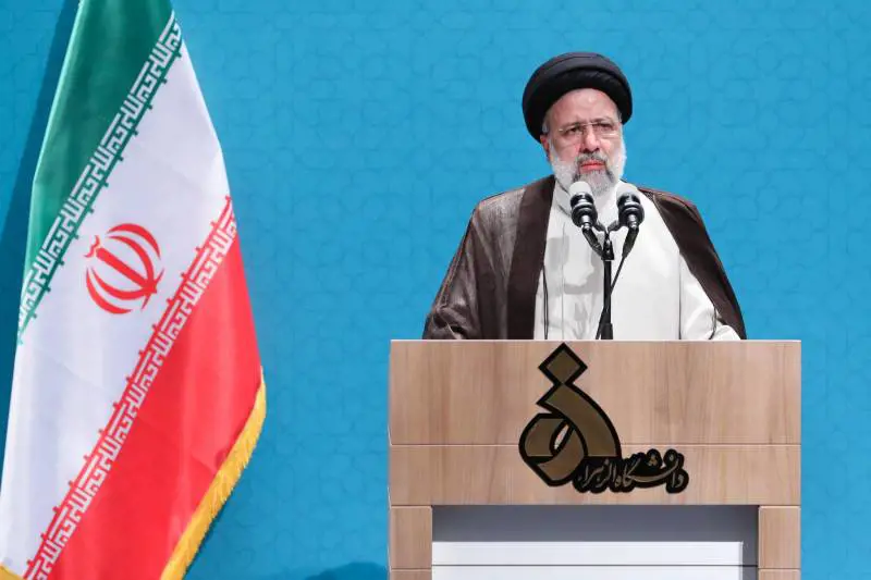 L'Iran minaccia di invadere il Kurdistan. E reprime le nuove proteste delle donne