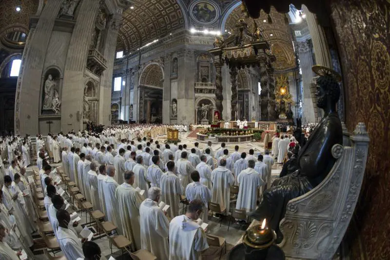 La Chiesa italiana gela la sinistra su Meloni: "Nessun pericolo fascismo"