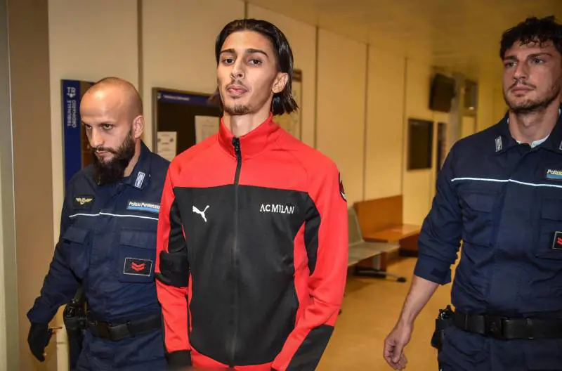 La sparatoria, poi le due condanne. Ma il trapper Baby Gang organizza un concerto