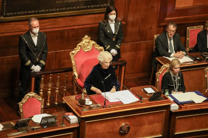 Perché la Segre non ha votato: ecco tutti i precedenti