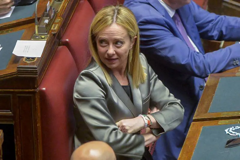Regioni, Riforme e Salute tra le caselle "ballerine". Per il dopo Speranza inizia uno spareggio con Bertolaso in vantaggio