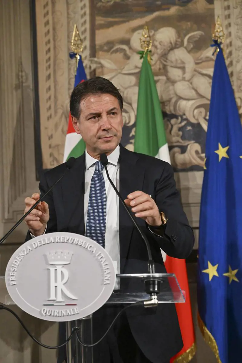 "Forte perplessità sulla Farnesina". L'agguato della sinistra a Forza Italia