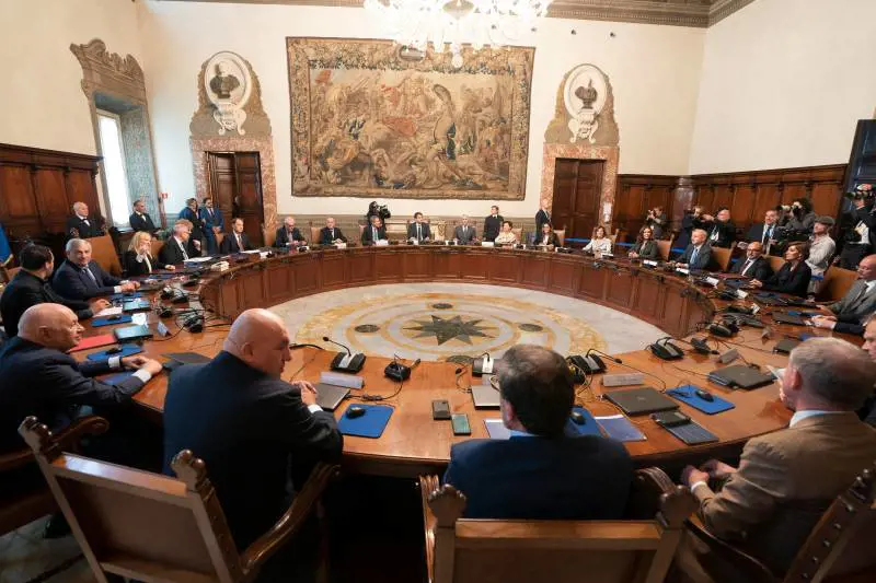 Incentivi alle imprese, elezioni amministrative e Ucraina: cosa ha deciso il Cdm