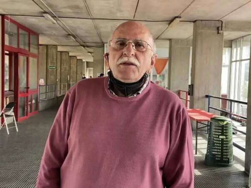 Il presidente del Vado manda l'arbitro a quel paese. Però lo fa usando l'altoparlante dello stadio
