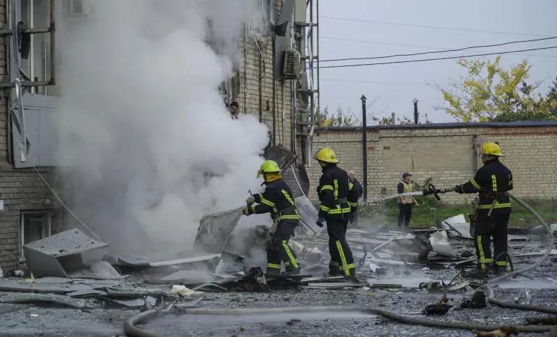 Kiev accusa Mosca: "I russi vogliono far saltare la centrale di Zaporizhzhia"