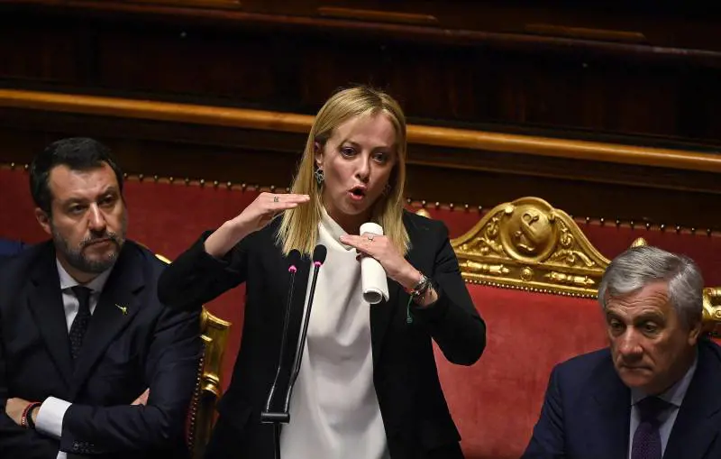 Meloni sente Stoltenberg: decreto armi a metà novembre. E Kiev punta il dito sulla Lega