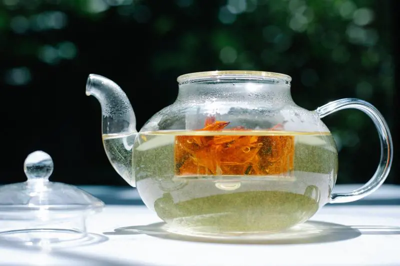 Blocco intestinale negli over 60: cause e rimedi naturali