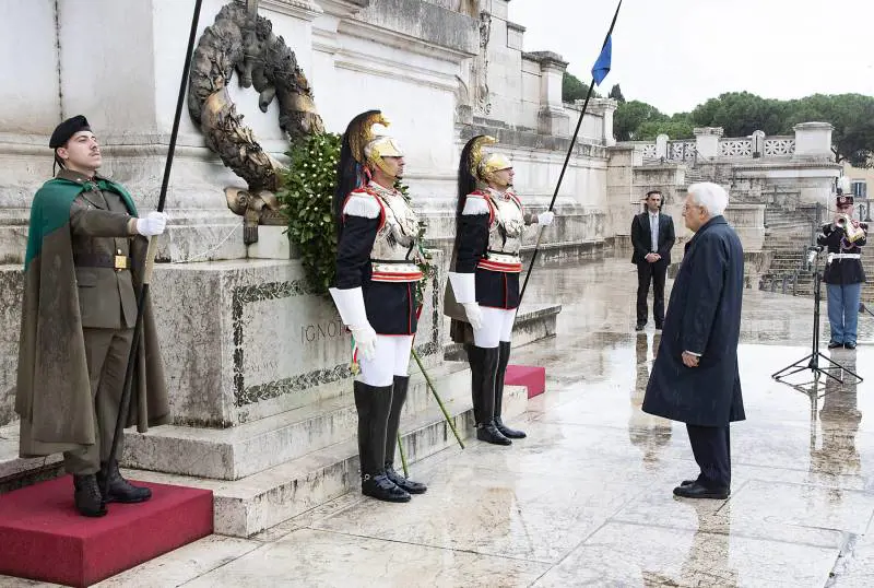 "Non c'è onore più grande di servire il Paese". L'Italia celebra il 4 Novembre