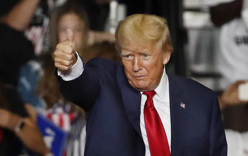 Trump rompe gli indugi: "Mi riprendo l'America"
