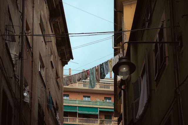 Genova, scorcio tra le case