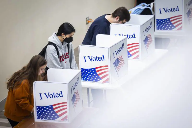 Gop avanti alla Camera, Senato in bilico: cosa succede alle midterm 