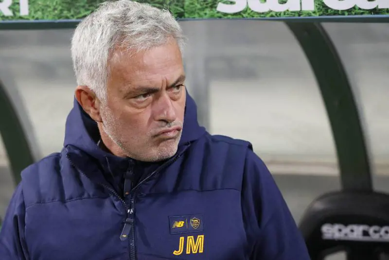 "Traditi da un Giuda...". Chi è il calciatore che ha deluso Mourinho
