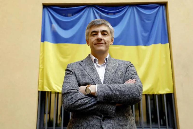 Il console ucraino: "No a Boris Godunov alla Scala". Ma l'opera in scena alla Prima fa a pezzi la Russia