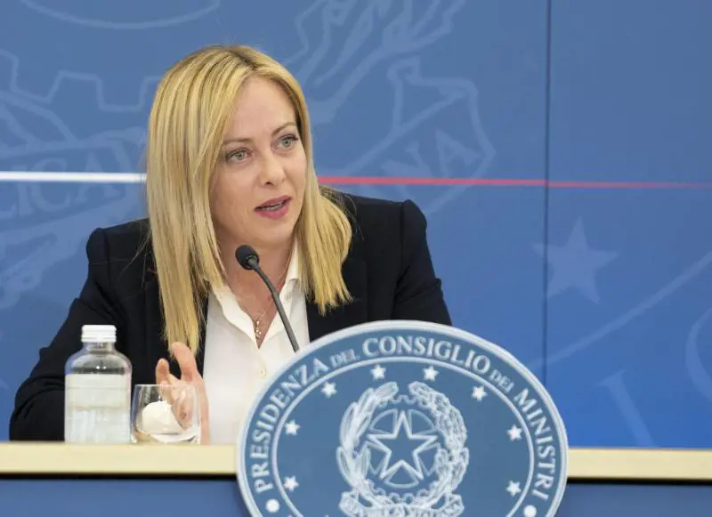 Cara Giorgia, non inseguire il consenso