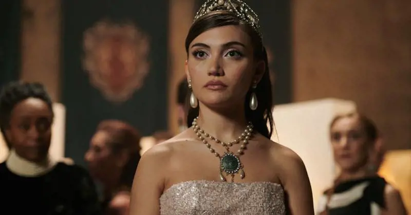 Tra fantasy e teen drama: in streaming c'è la Vampire Academy