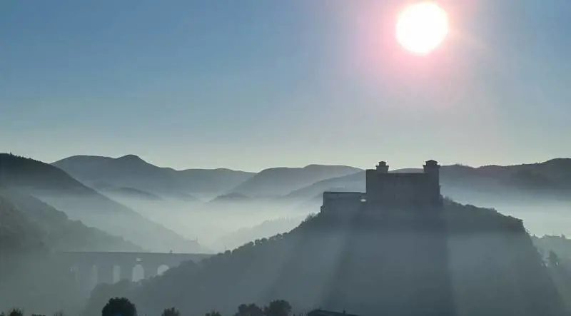 Chiese, ponti, fontane: il bello di Spoleto è Storia
