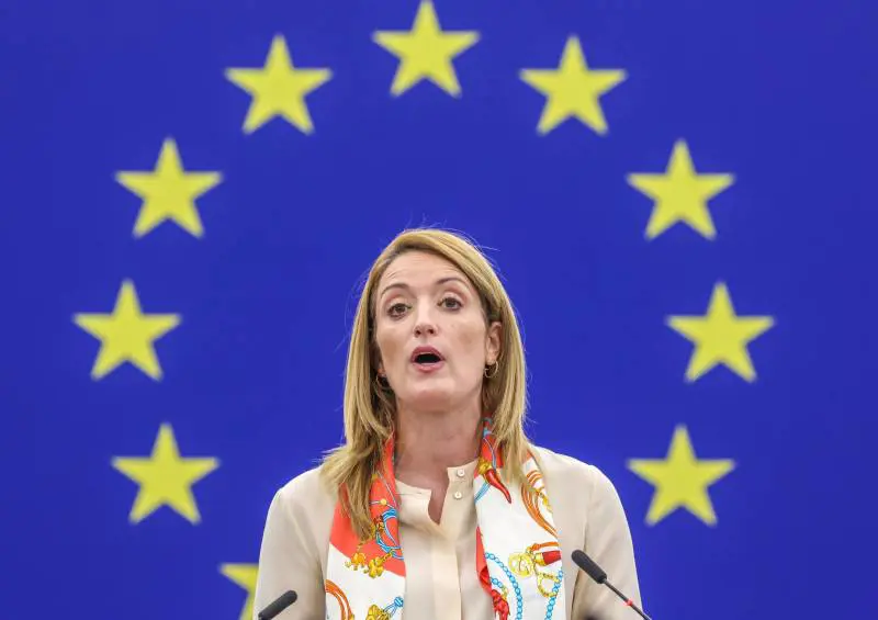 Europarlamento sotto attacco hacker: "Opera di gruppi vicini al Cremlino"