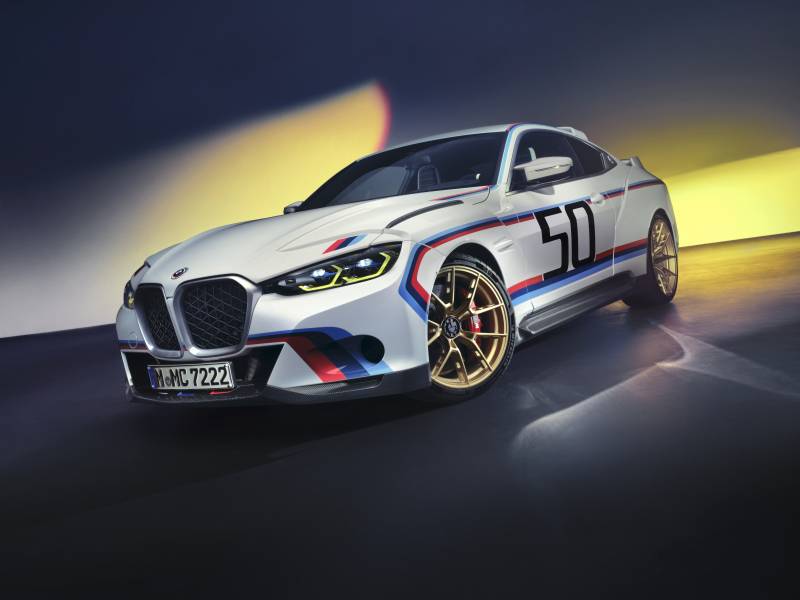 Nuova Bmw 3.0 CSL, edizione limitata